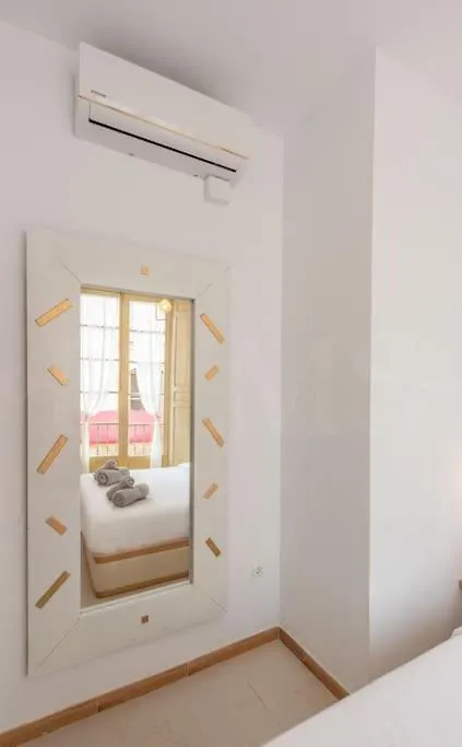 Penthouse With Private Rooftop - Center By Rems مالقة 0*,