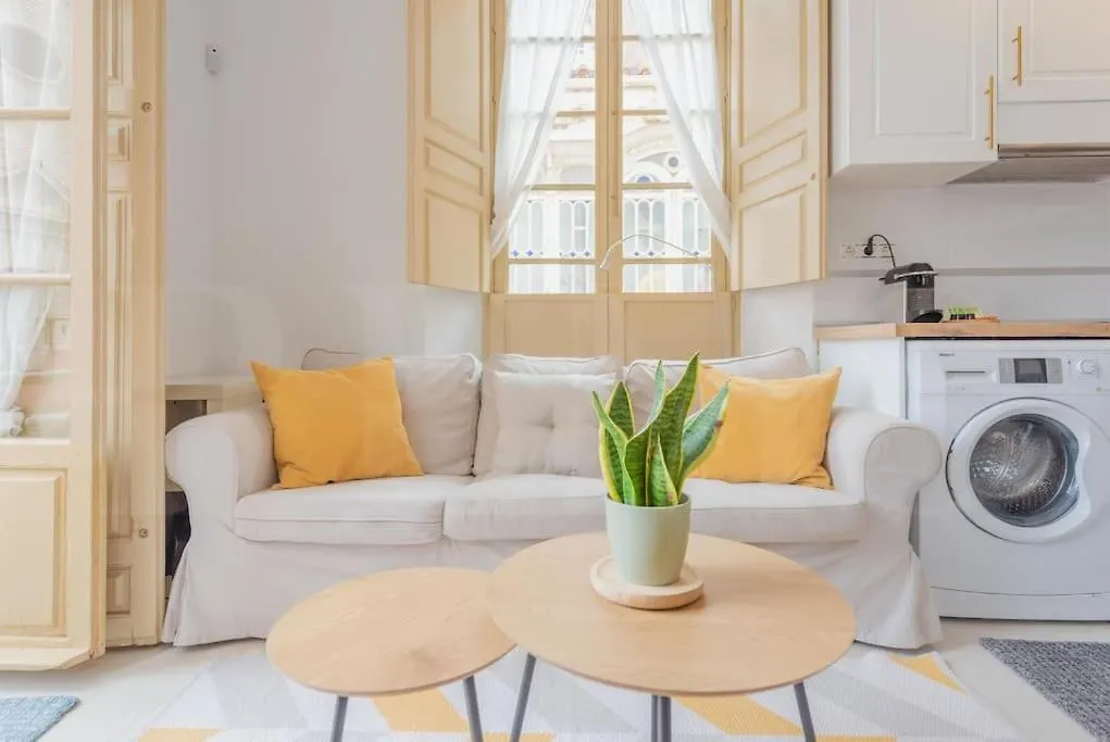 Penthouse With Private Rooftop - Center By Rems مالقة 0*,