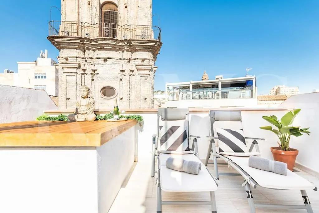 Penthouse With Private Rooftop - Center By Rems مالقة